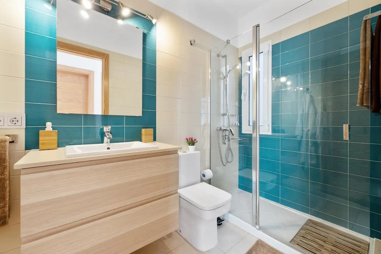 Suite Isabela تياس 0*,